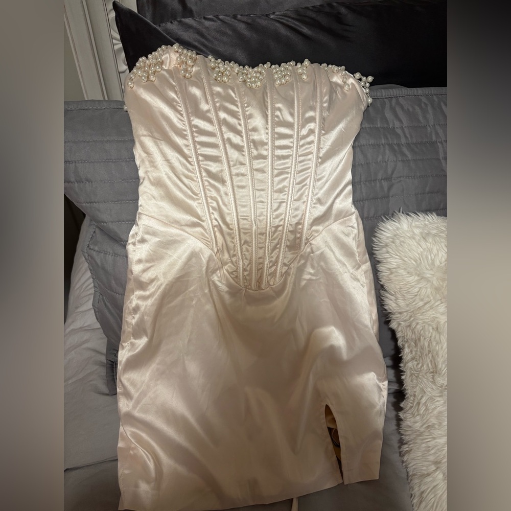 Sorelle UK pearl trimmed corset dress- cream brand new with tags